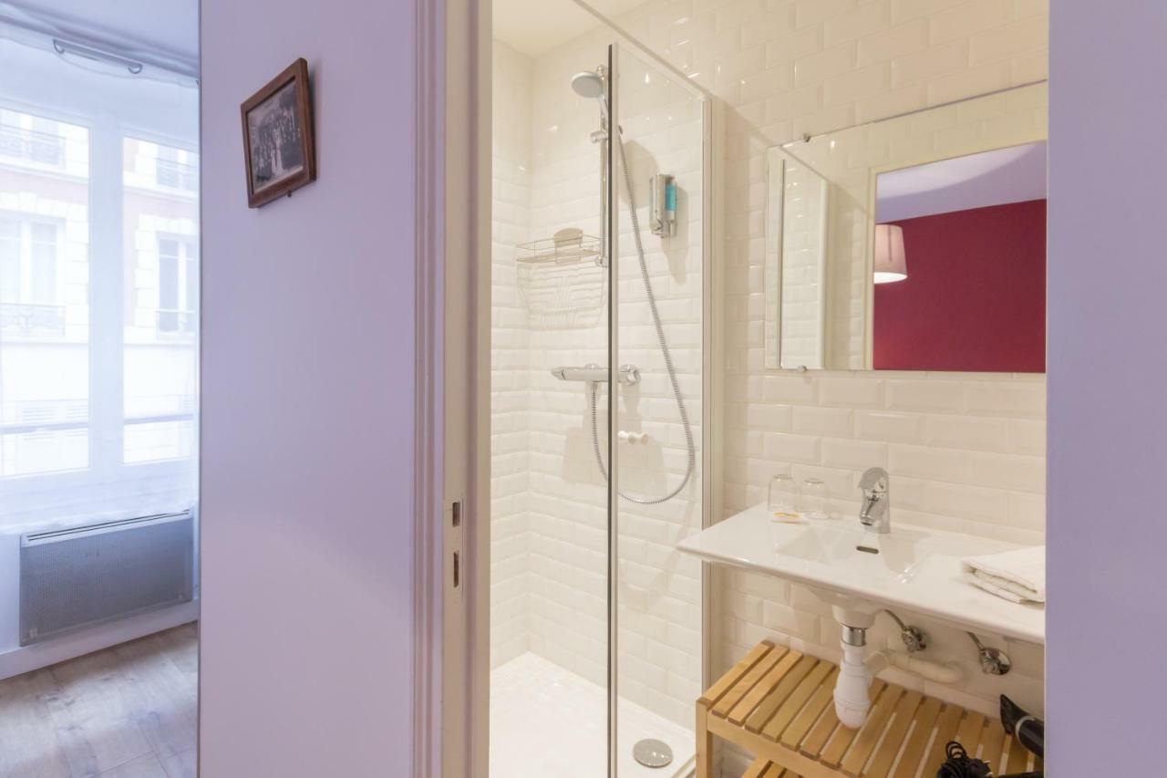 Les Toits De Paris Bed & Breakfast Exterior foto
