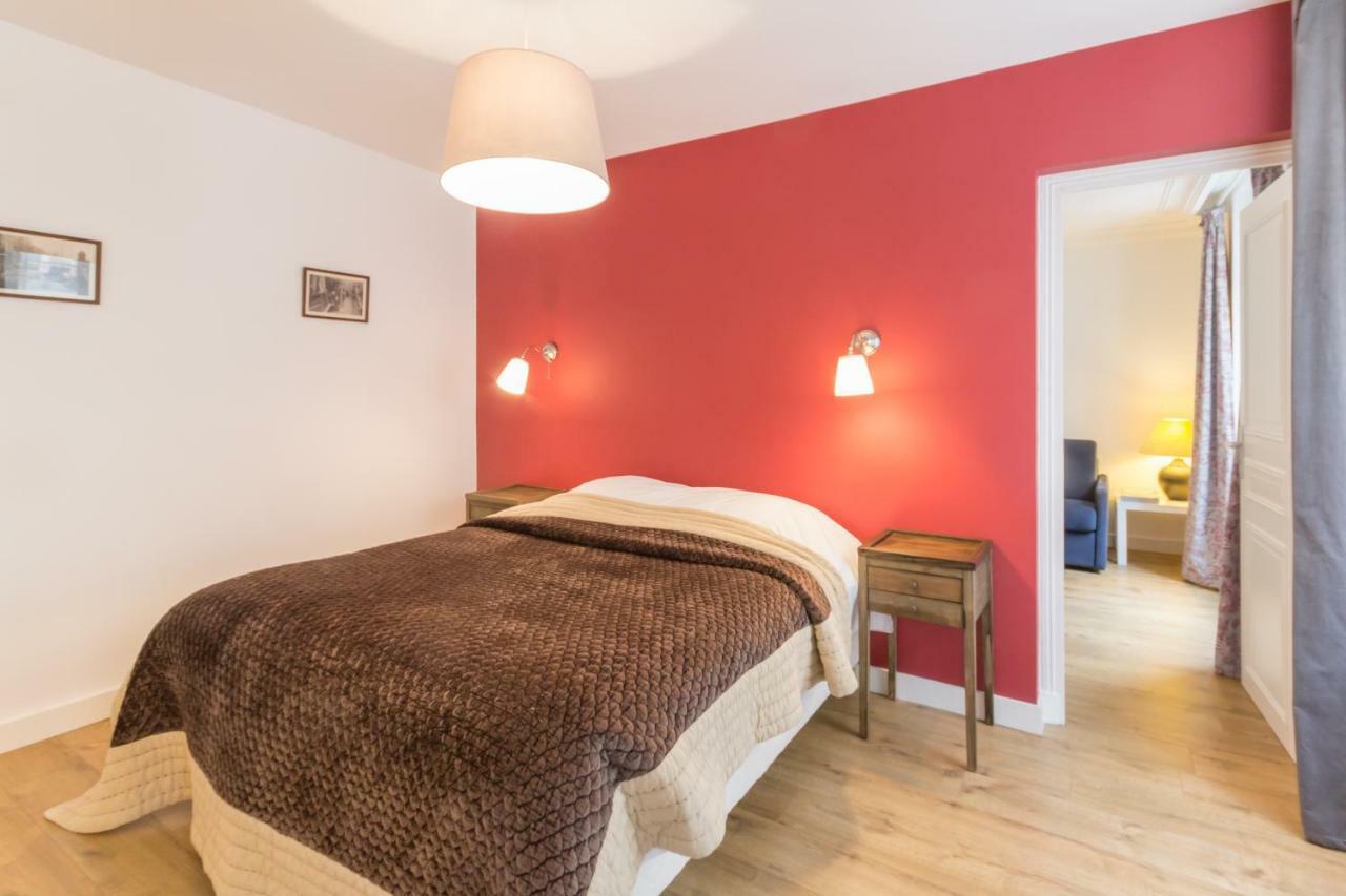Les Toits De Paris Bed & Breakfast Exterior foto