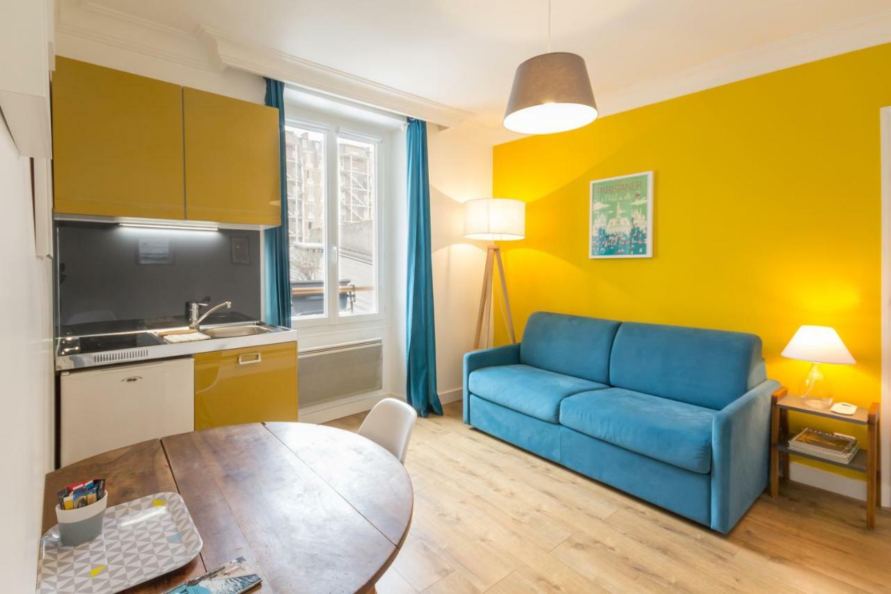 Les Toits De Paris Bed & Breakfast Exterior foto