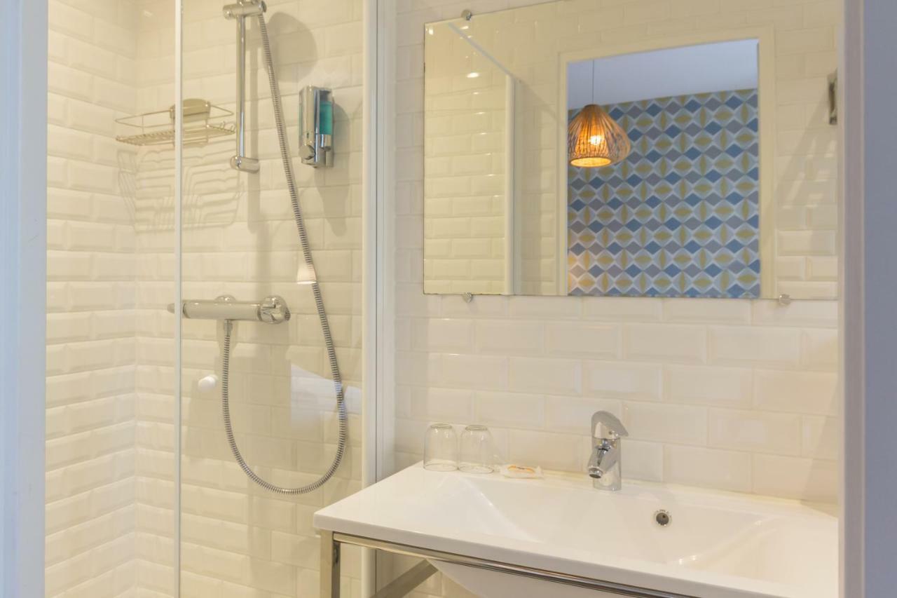 Les Toits De Paris Bed & Breakfast Exterior foto