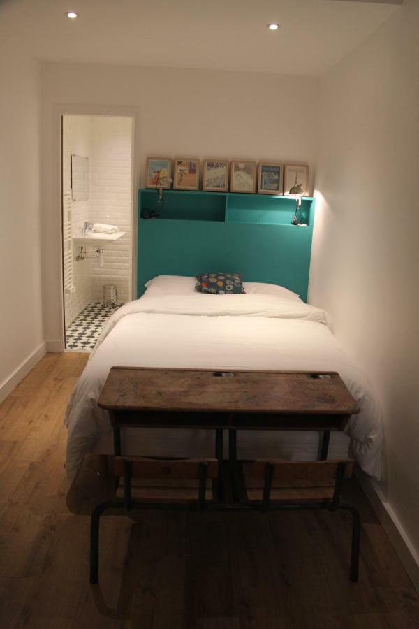 Les Toits De Paris Bed & Breakfast Exterior foto