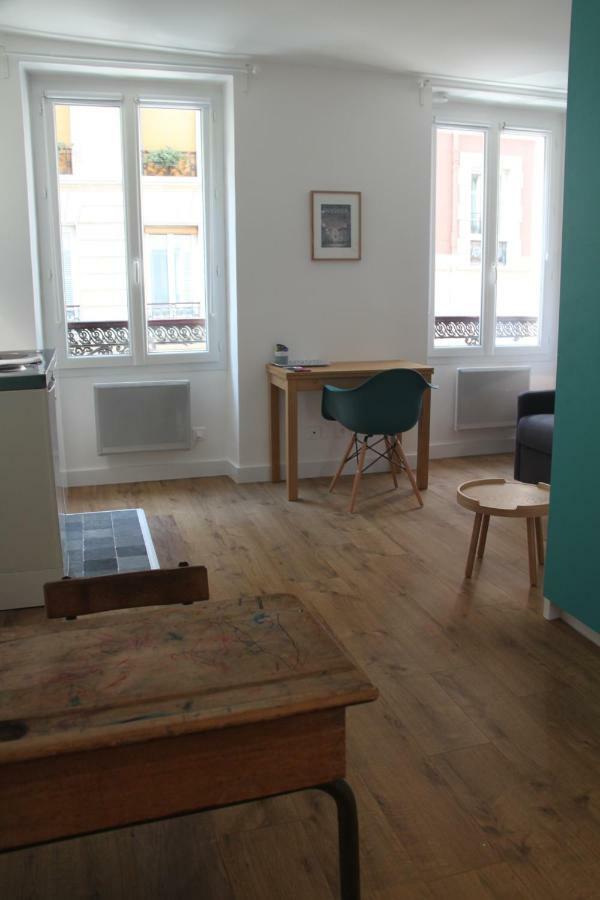 Les Toits De Paris Bed & Breakfast Exterior foto