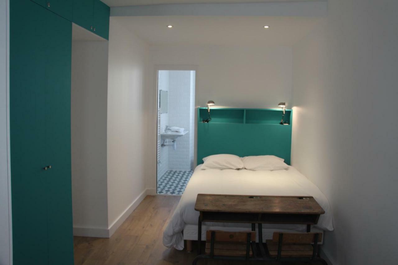 Les Toits De Paris Bed & Breakfast Exterior foto